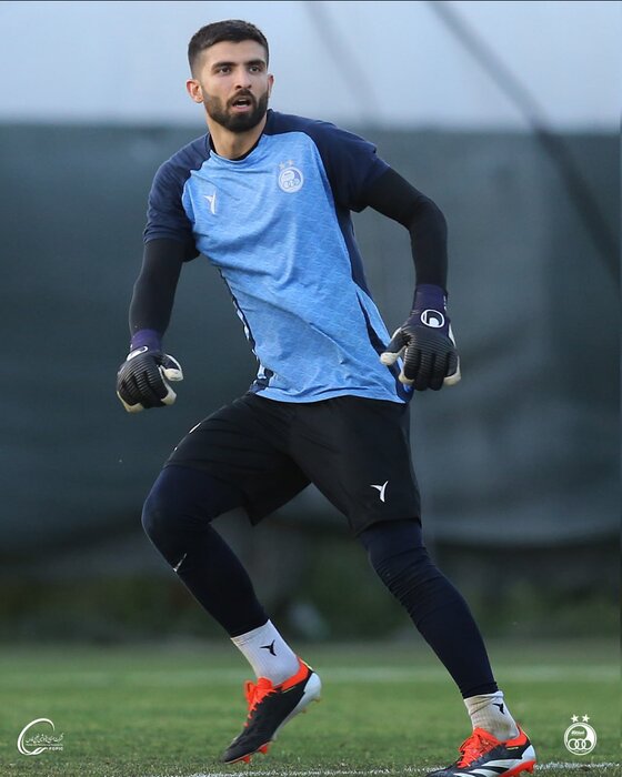 لحظه شماری محمدی برای بازگشت به میدان؛ آماده‌باش جباری به دروازه‌بان دوم استقلال
