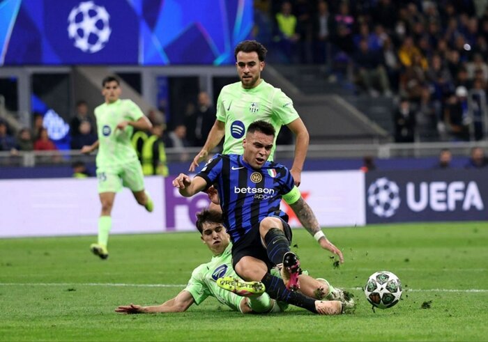 صعود جنون‌آمیز اینتر به فینال با عبور از بارسلونا؛ زمانی برای درخشش طارمی