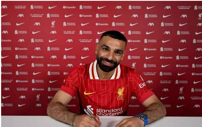 صلاح: اسطوره لیورپول هستم/ مسی از من بهتر است