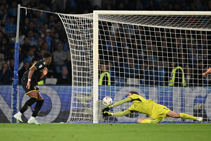 توقف ناپولی مقابل جنوا به نفع یاران طارمی؛ اینتر به قهرمانی امیدوار شد