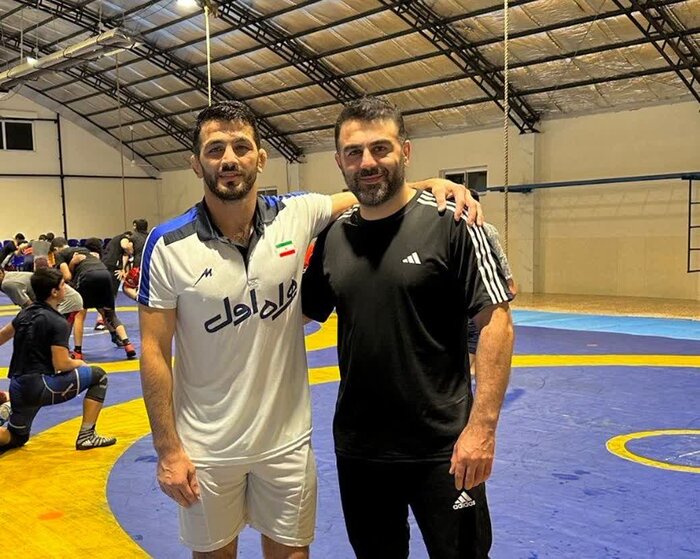 171863159 یک مازندرانی دوره آموزشی کشتی در ساحل عاج برگزار میکند