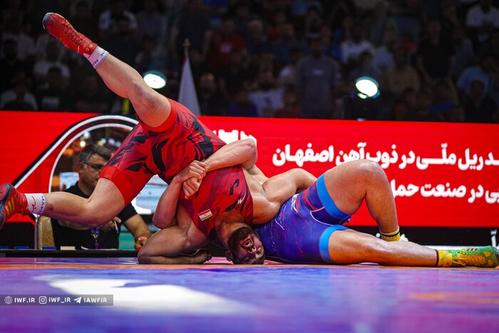 بالی‌تبار: زارع از لحاظ فنی از معصومی بهتر است/ فردین باید حاشیه‌ها را جمع می‌کرد