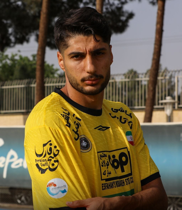 سپاهان با پیراهن «خلیج فارس» مقابل استقلال به میدان می‌رود