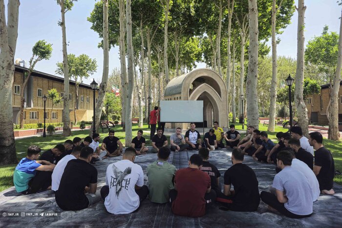 171871002 دبیر: ملاک انتخاب در تیم ملی کشتی، فقط چرخه انتخابی است