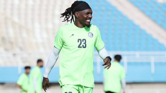 هزینه گزاف برای بازیکنی ۳۳ ساله؛ سرمایه‌گذاری بدون بازگشت!