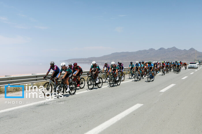 171897075 حضور پررنگ داوران زن در تور دوچرخه سواری ایران - آذربایجان