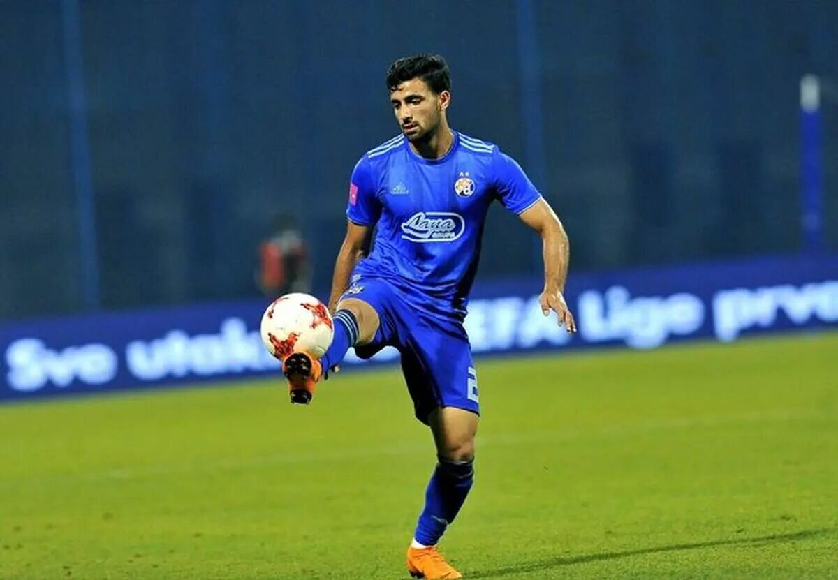 مدافع سابق پرسپولیس با سپاهان توافق کرد