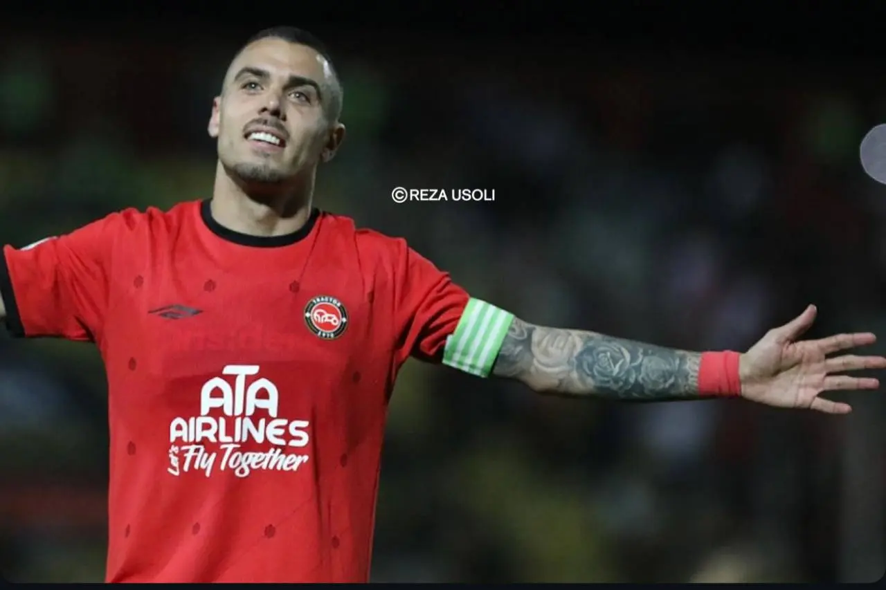 2-6 ستاره تراکتور از همسرش جدا شد؟ (عکس)