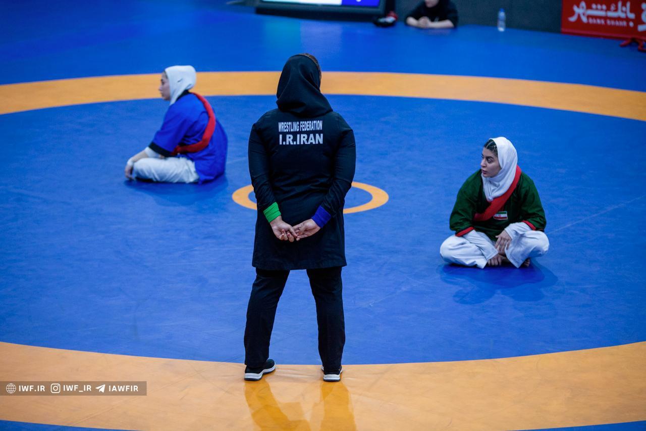 رقابت های کشتی آلیش بانوان قهرمانی کشور