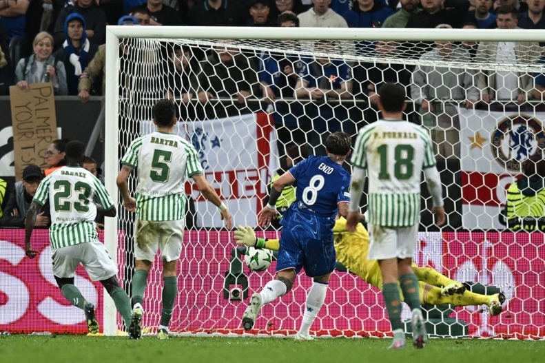 چلسی و سه‌گانه خاص؛ قهرمانی تاریخی شیرهای لندن