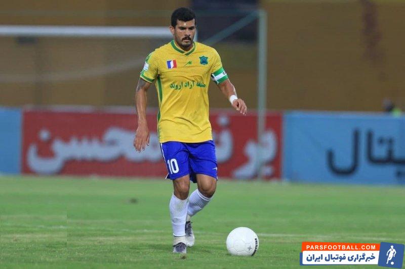 طالب ریکانی کاپیتان صنعت نفت آبادان از خداحافظی ار فوتبال منصرف شد
