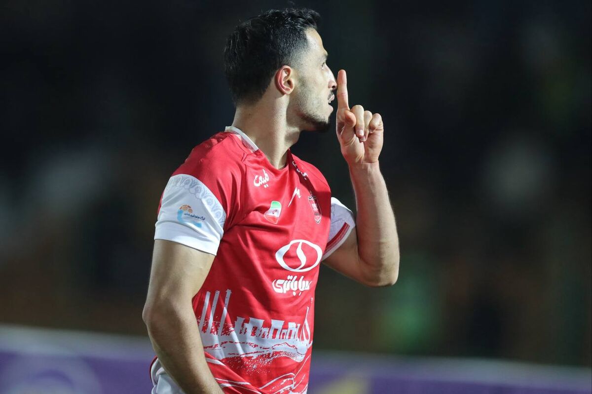 فحاشی شدید به مهاجم پرسپولیس "با صدای بوق"! / حمله هواداران منتسب به خیبر به علی علیپور +عکس