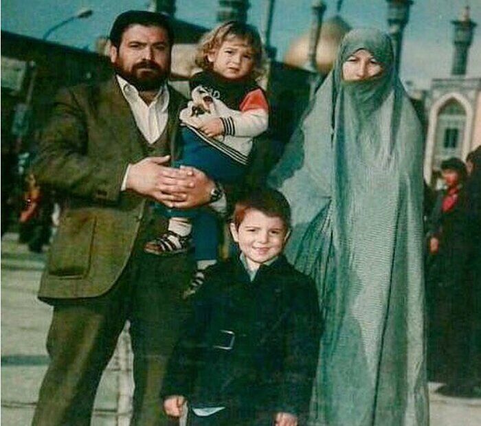 مادر انصاریان: علی، پسر ایران ایران بود/ قرار بود ظهر برگردد تا با هم ناهار بخوریم، اما دیگر برنگشت/ هر وقت دلم می‌گیرد، شماره‌ اش را می‌گیرم!