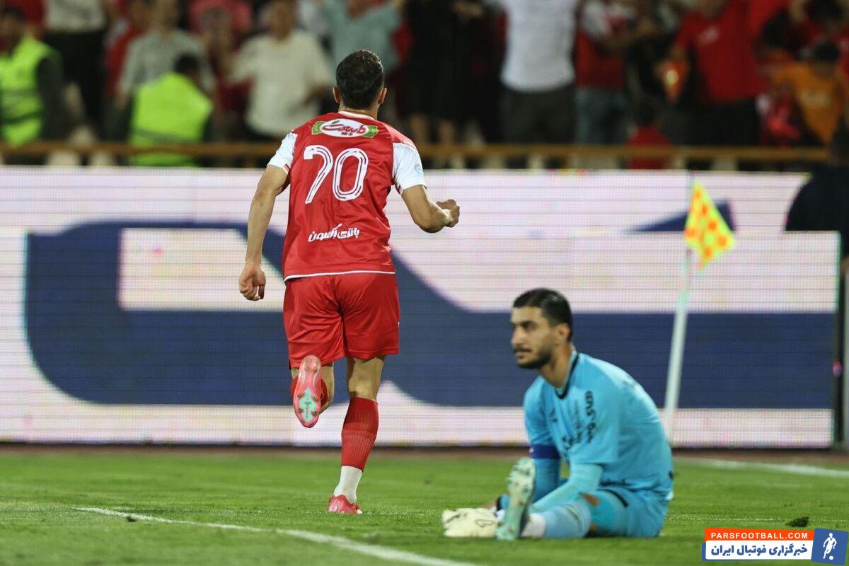 اوستون اورونوف ستاره پرسپولیس : مرسی از هوادارامون ان شاالله سال بعد قوی‌ تر میام