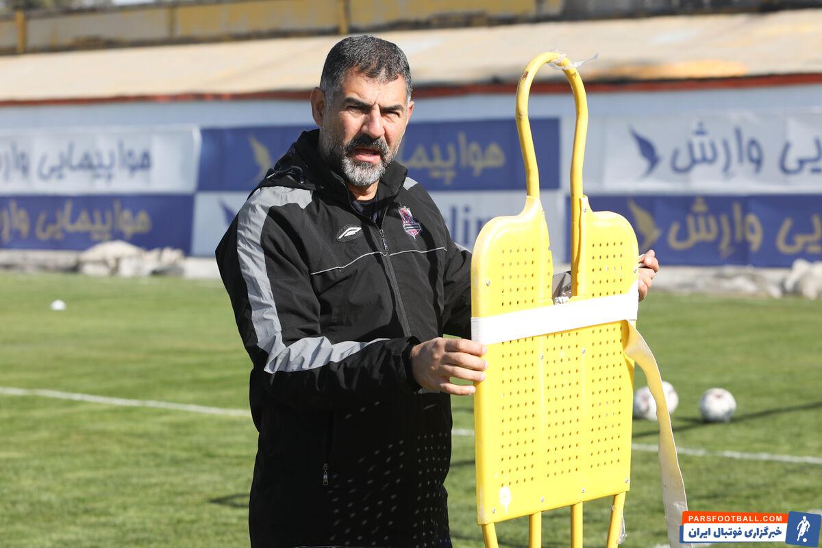 اشکان نامداری : استقلال مشکلات بزرگ و تغییرات بی‌ حاصلی را تجربه کرده است