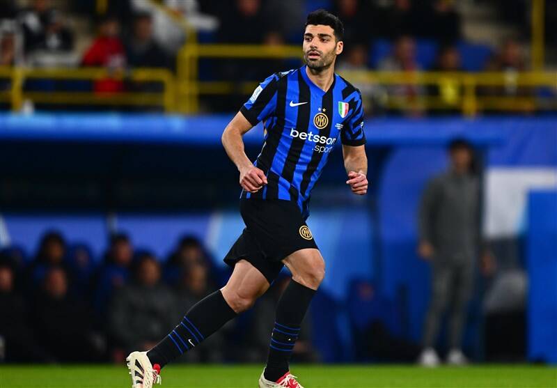 4327782 مهدی طارمی در راه سفر به آمریکا