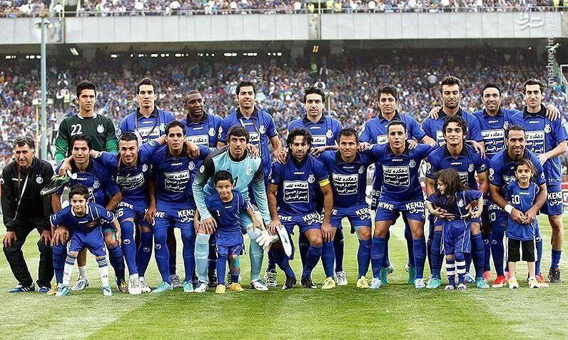 4413990 عکس زیرخاکی و خاص از حسینی؛ کاپیتانی که شاگرد همبازیانش شد!