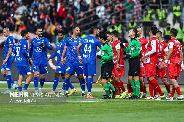 اشتباه داوری در چند بازی لیگ برتر تاثیر داشت؟/ VAR به نیمی از لیگ رسید