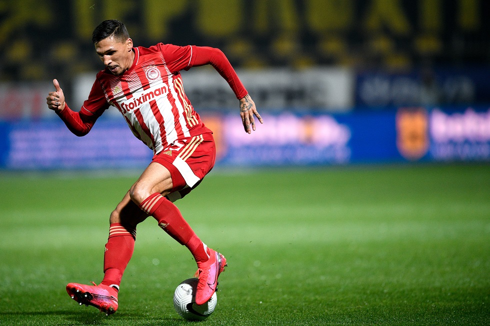 خوزه هولباس در المپیاکوس