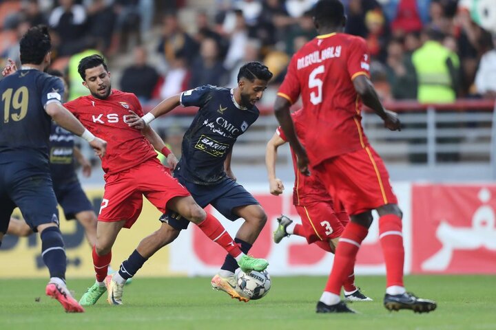 5295664 پرسپولیس در دل کویر به دنبال انتقام/ کدام تیم در قعر جدول سکته میکند؟