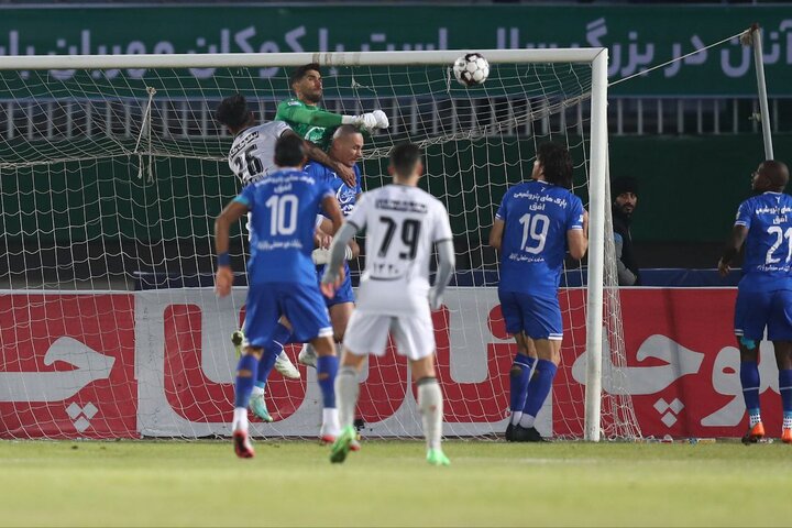 «تزئین» تراکتور برای جشن بزرگ قهرمانی؛ استقلال به فکر حفظ یک رکورد