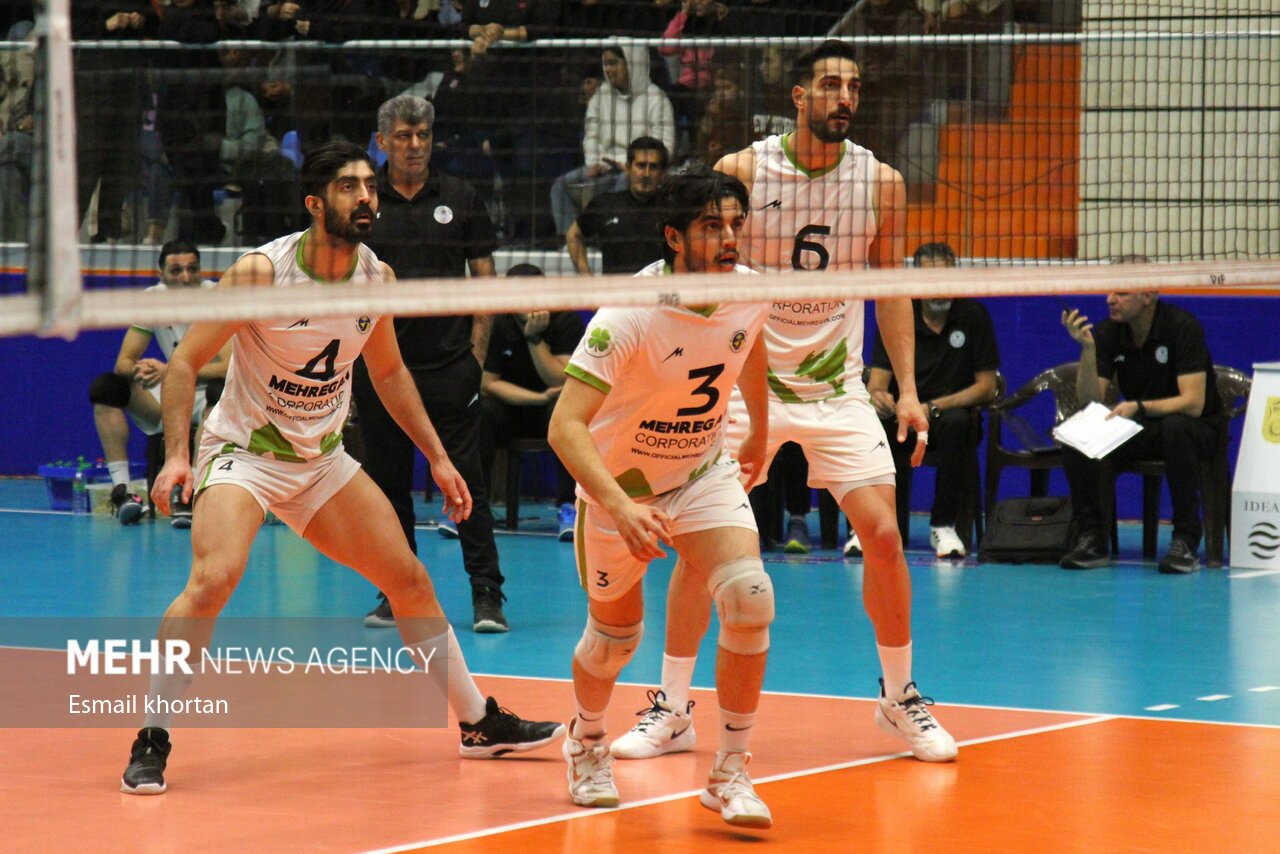 قرارداد والیبالیست‌ها هم سرسام‌آور شد؛ پرش جوانان از روی قیمت بزرگان!