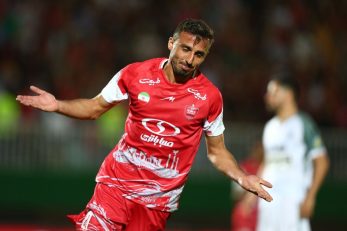 توافق سعید صادقی بازیکن پرسپولیس برای حضور در فولاد