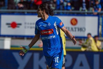 محمدجواد حسین‌ نژاد در آستانه حضور در استقلال قرار دارد