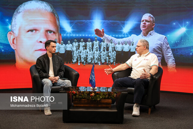 مانولوپولوس در ایسنا: برای تغییر فرهنگ بسکتبال ایران آمده‌ام/ مثل حدادی ۱۰۰ سال یک بار می‌آید