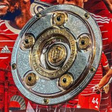 قهرمانی بایرن مونیخ در بوندسلیگا با تساوی لورکوزن/ نخستین جام هری کین