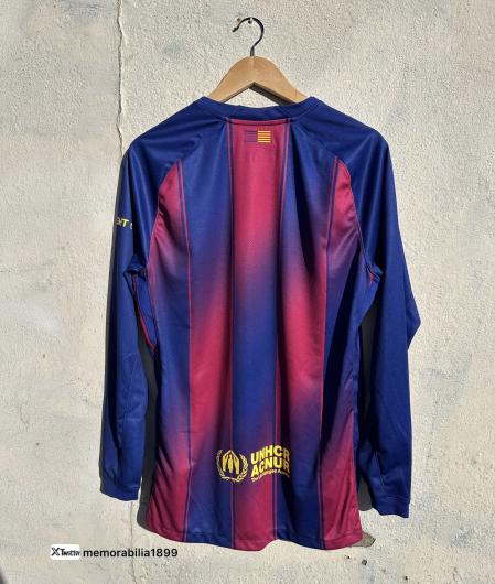 6817597cc7d3b رونمایی غیرقانونی از پیراهن جدید بارسلونا!