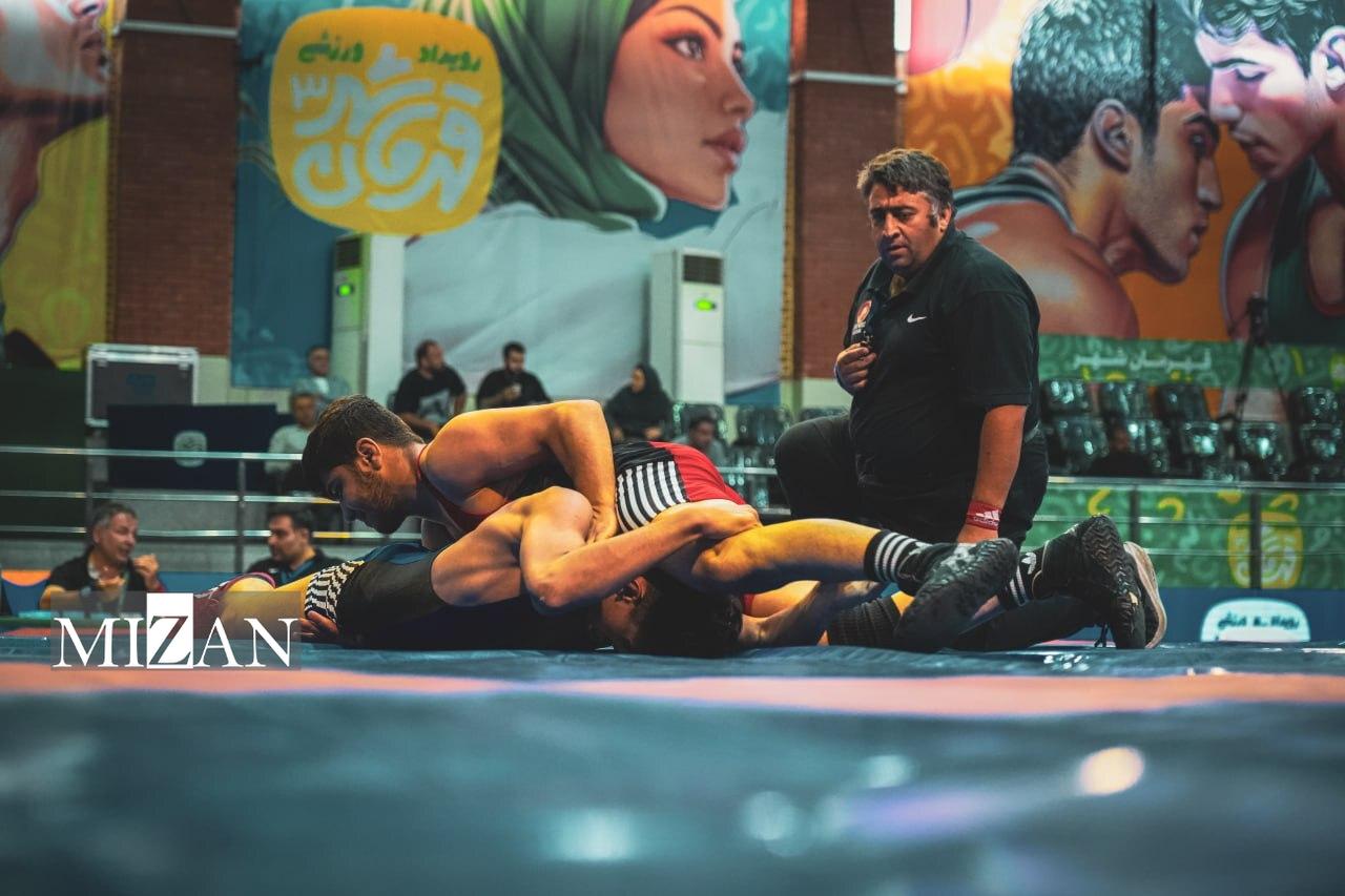 پایان رقابت نفس‌گیر کشتی‌گیران نوجوانان پایتخت زیر نظر شهردار تهران و بزرگان کشتی کشور