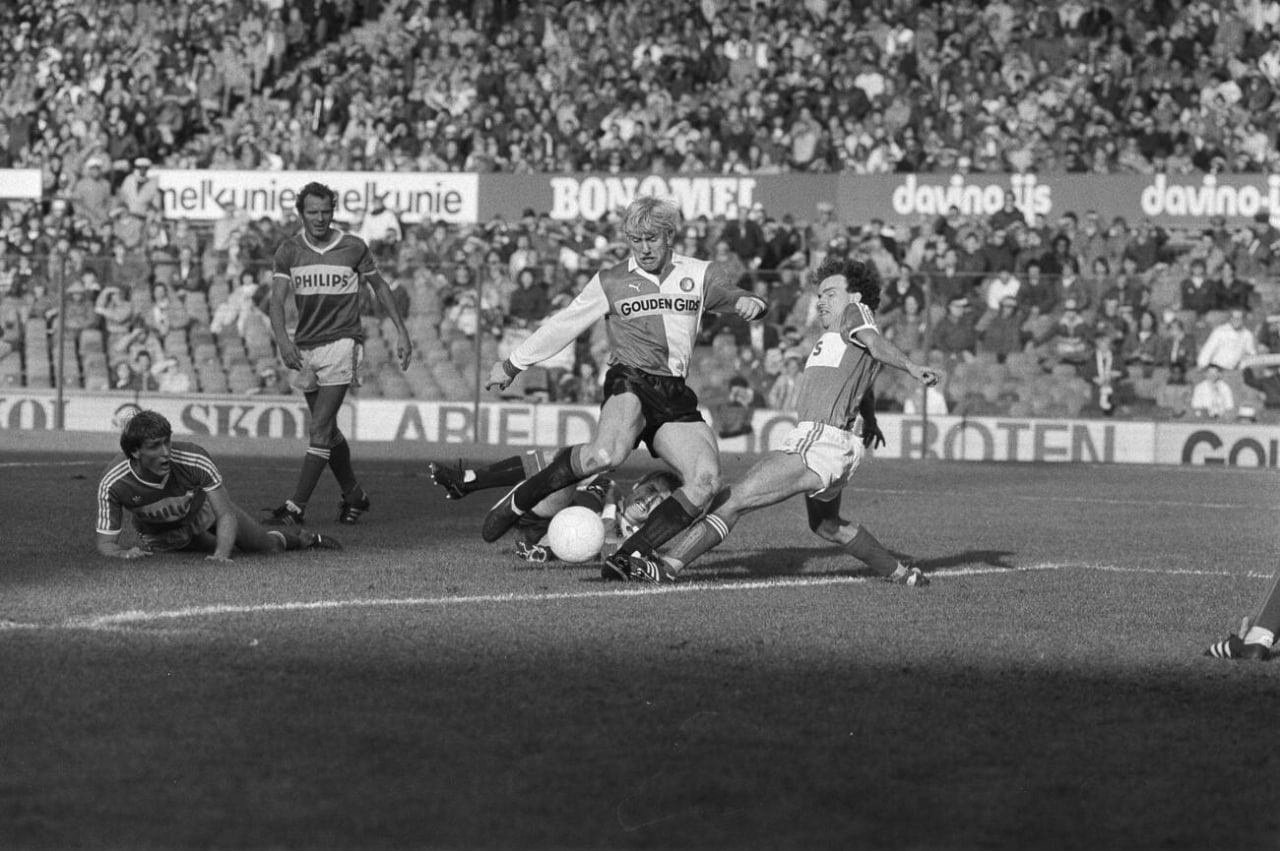 آندره هوئکسترا در فاینورد