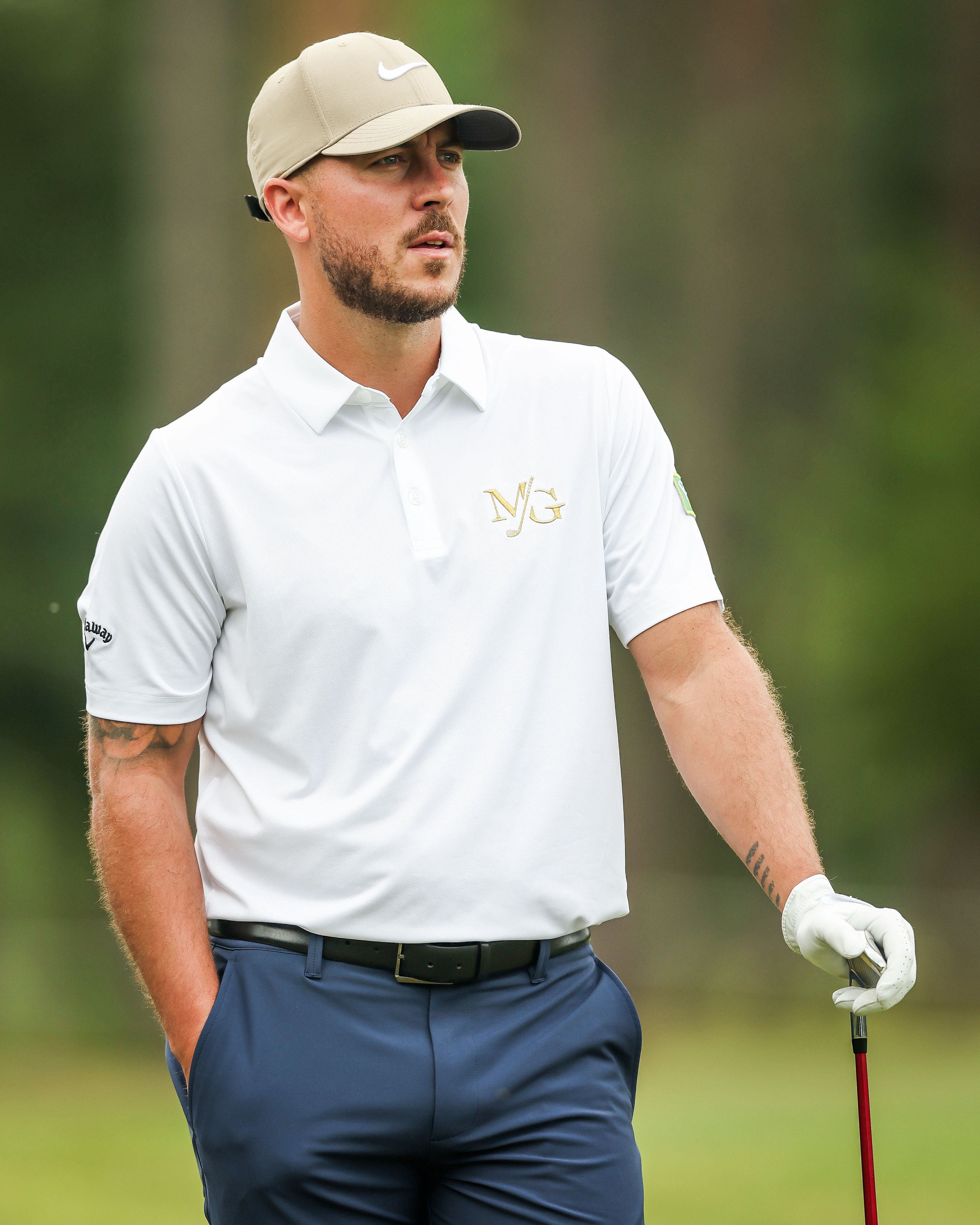 eden_hazard_playing_golf4-2025-05-21 ادن هازارد در حال گلف بازی کردن