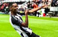 مهاجم هدف بارسلونا برای نقل‌وانتقالات تابستانی؛ ایساک و دیوید در لیست خرید