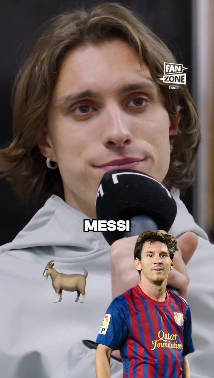 img_20250518_171523_424 نه کریستیانو رونالدو و نه مارادونا؛ کالافیوری بهترین بازیکن تاریخ فوتبال را معرفی کرد