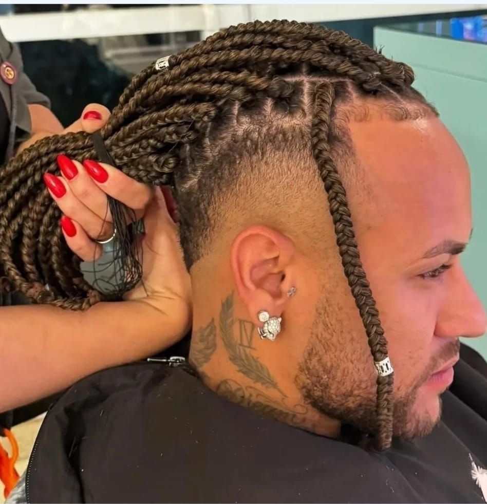 img_20250519_093101_060 جدیدترین مدل موی نیمار که تا الان ندیده بودیم