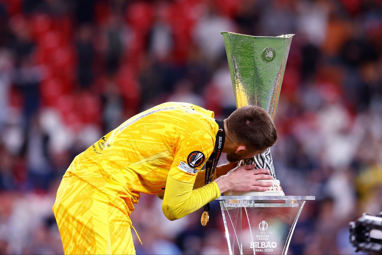 img_20250522_030952_670