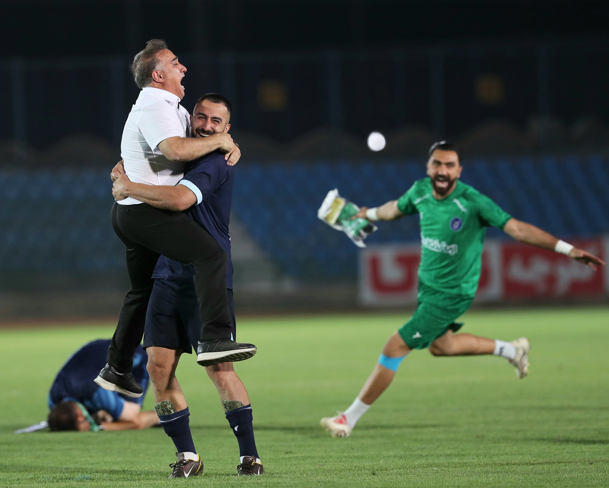 سیروس  دین محمدی