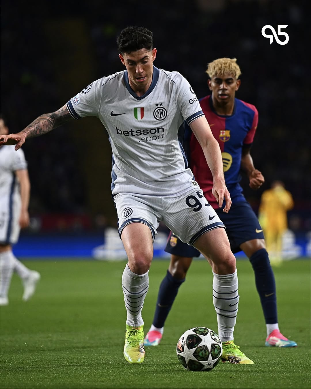 الساندرو باستونی