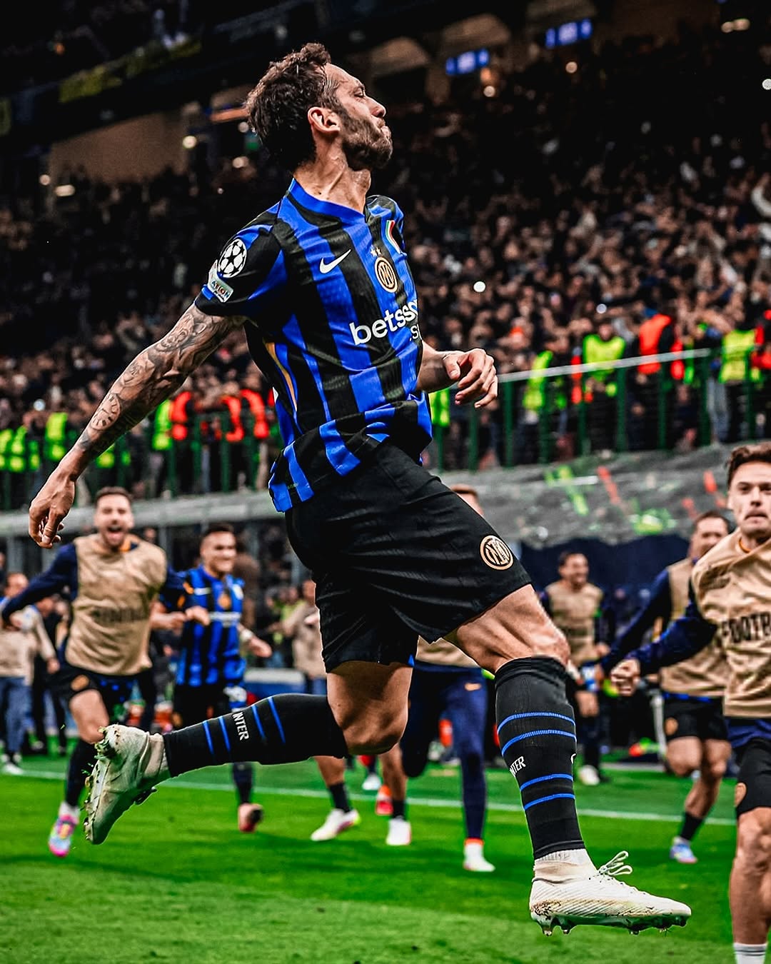 هاکان چالهان اوعلو