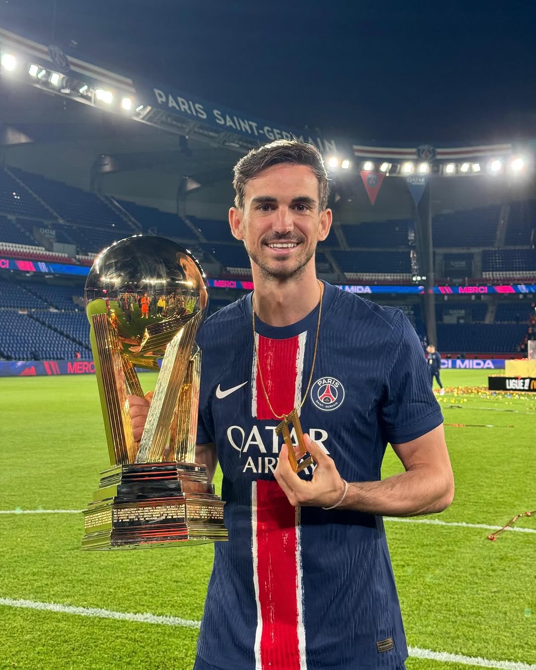 photo_2025-05-19_02-12-57 فابین رویز