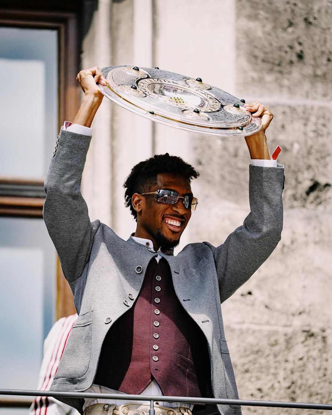 photo_2025-05-19_02-14-51 کینگزلی کومان