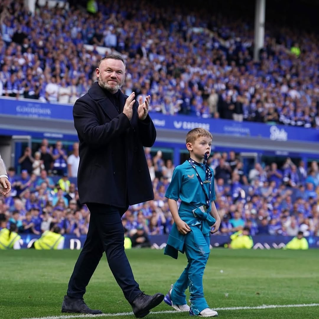 photo_2025-05-20_02-25-03 وین رونی