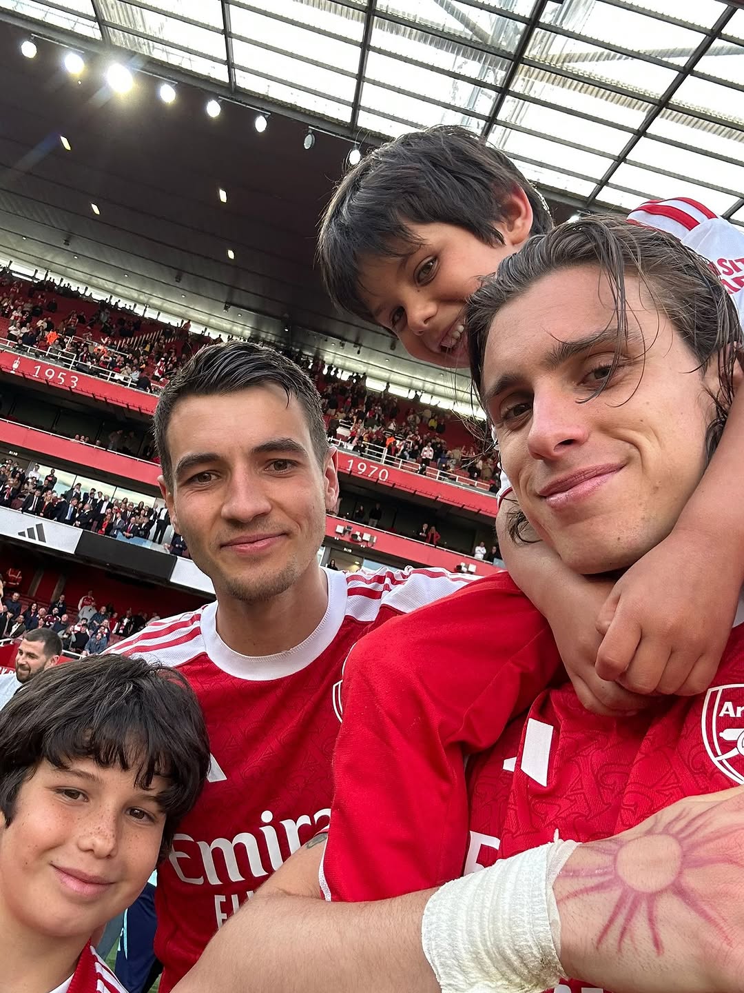 photo_2025-05-20_02-25-13 ریکاردو کالافیوری