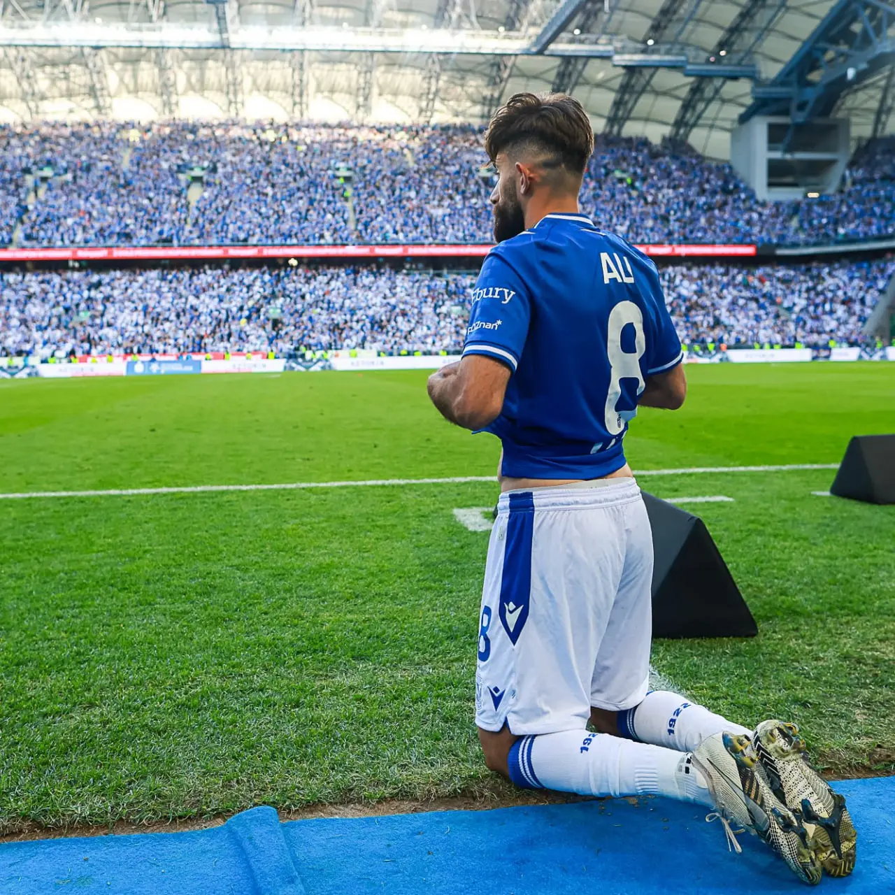 اشک شوق قلی‌زاده بعد از قهرمانی تاریخی لخ پوزنان (عکس)