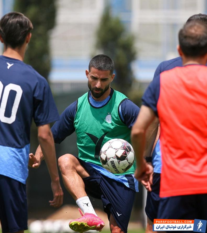 حضور مهرداد محمدی در تمرینات گروهی استقلال 