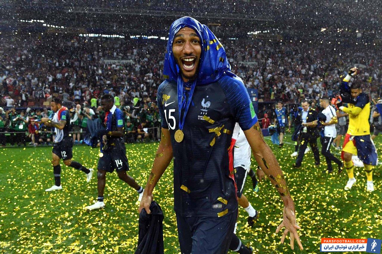 استیون انزونزی هافبک فرانسوی فصل گذشته تیم فوتبال سپاهان در لیست خرید استقلال
