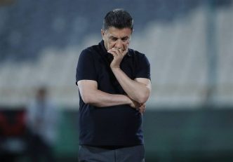 امیر قلعه نویی : هر کسی هم اگر نقدی دارد باید منصفانه نقد و ما را کمک کند