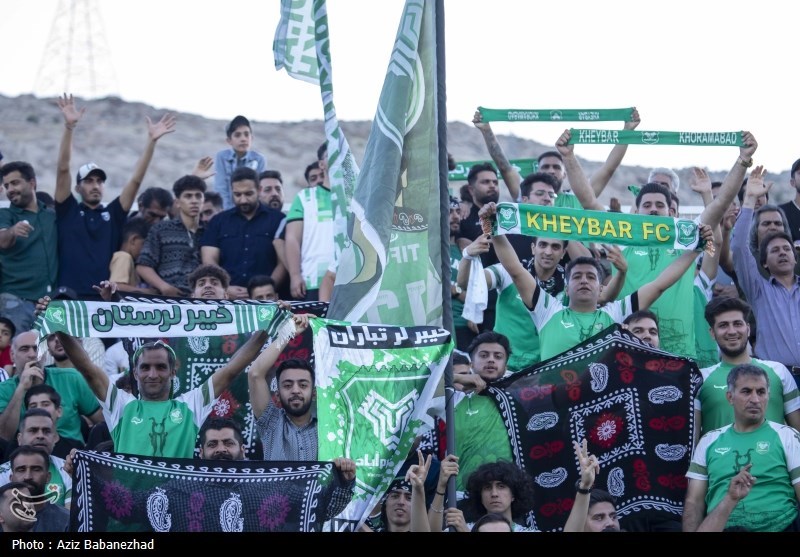 1404021910104265632795344